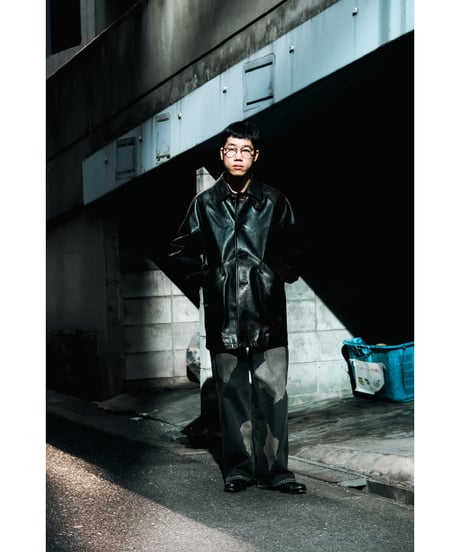 ENCOMING BACK PLEATED BLOUSON