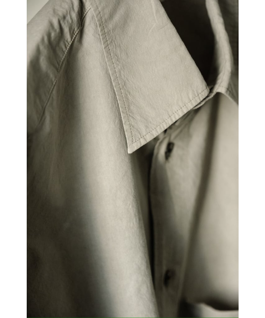 ANCELLM DYED SHRINK OVER SHIRT | MusterWerk Sud. ANCELLM DYED SHRINK OVER SHIRT | MusterWerk Sud.