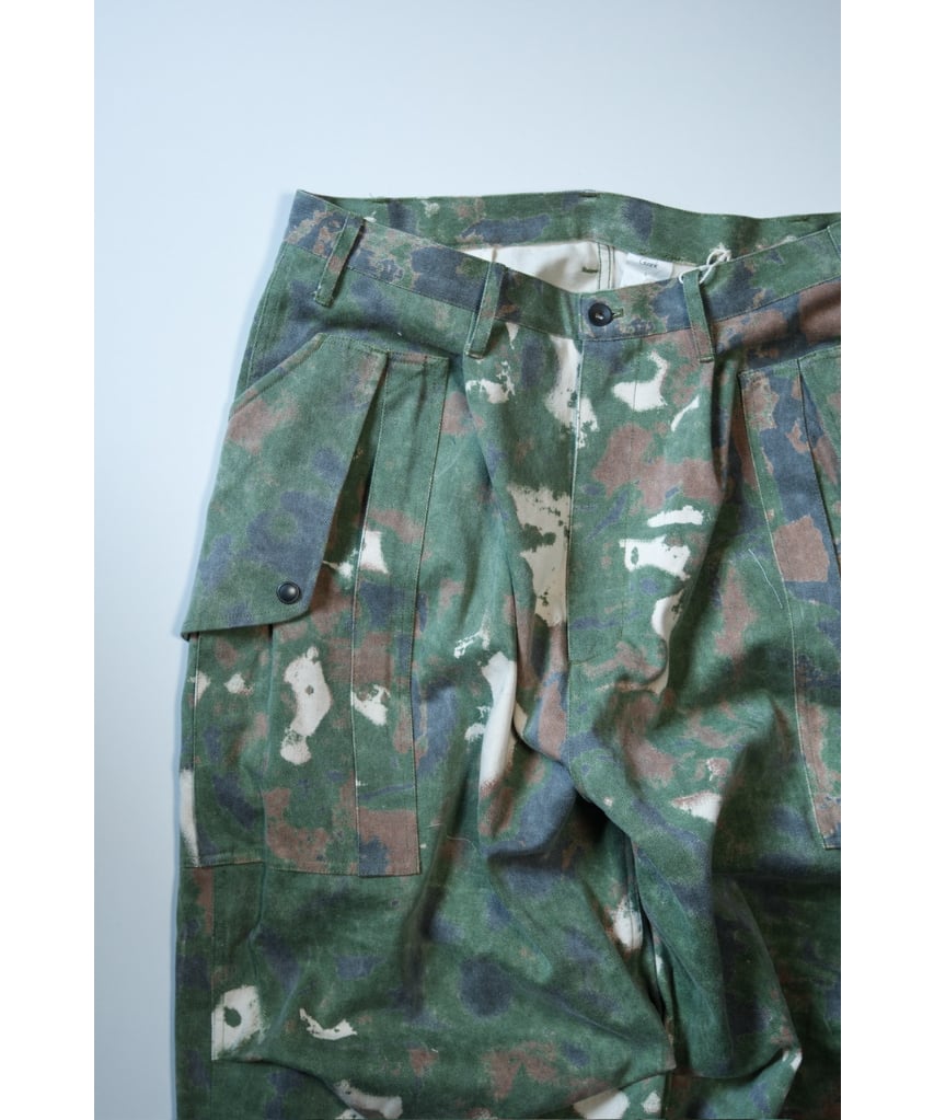 パンツ Gurank Cargo pants camouflage Gurank - Cargo pants camouflage - BLUE NEON