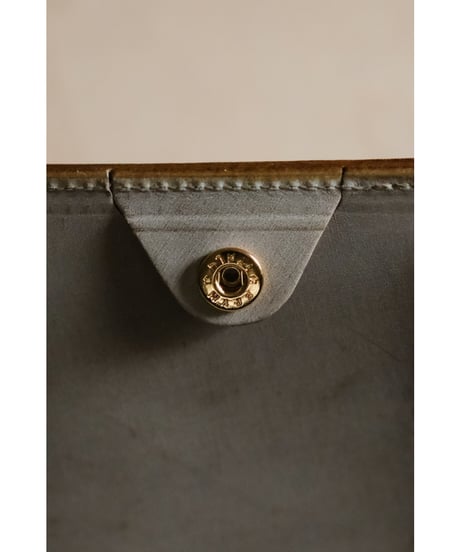 forme Post wallet