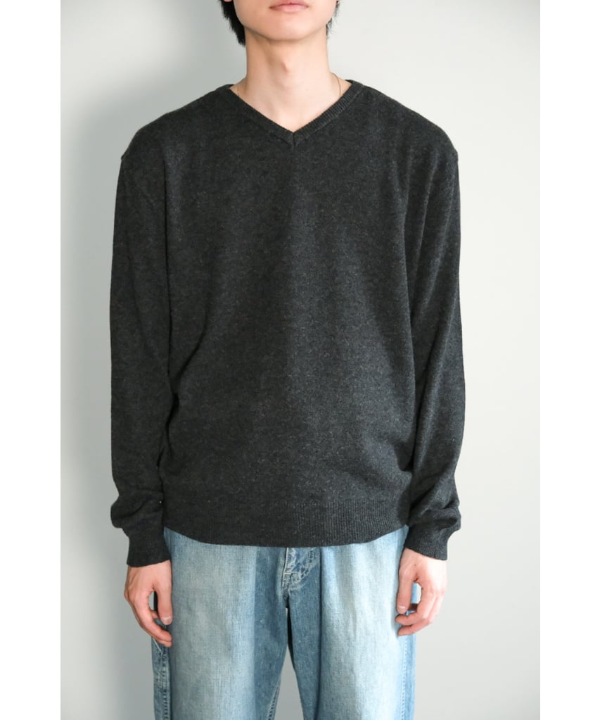 ENCOMING KNITTED V NECK JUMPER | MusterWerk Sud.