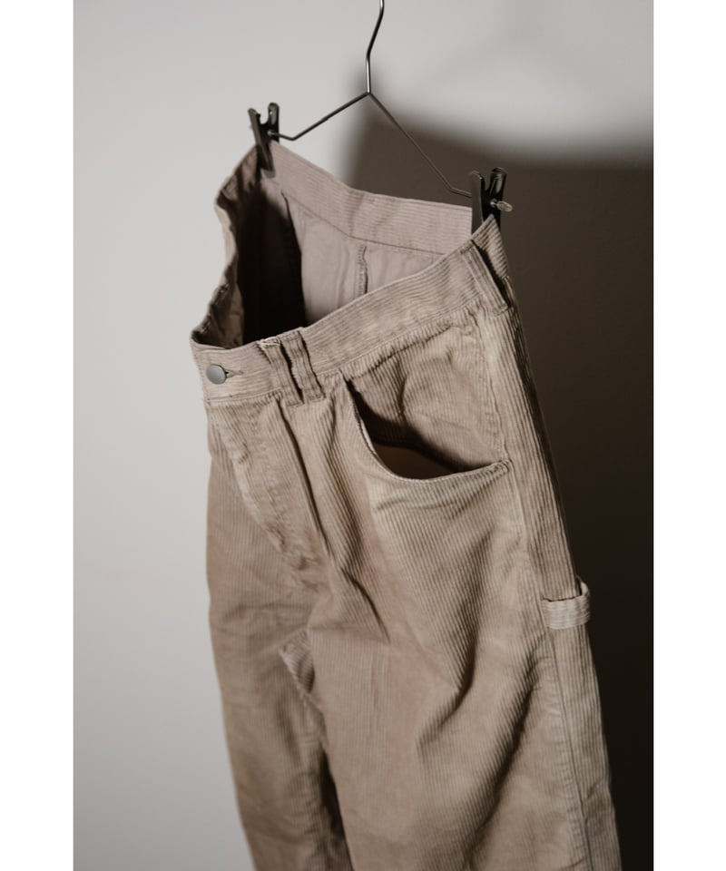 ANCELLM CORDED VELVETEEN PAINTER PANTS | Muster ANCELLM CORDED VELVETEEN PAINTER PANTS | Muster