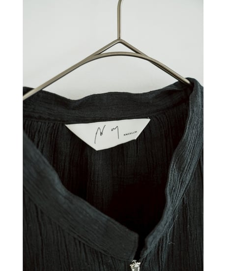 ANCELLM CREPE HALF ZIP SHIRT