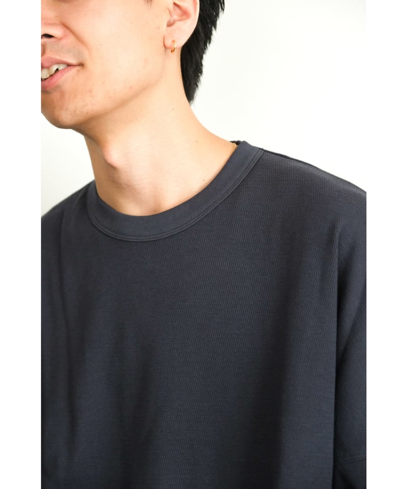 ULTERIOR C/CASH HONEYCOMB FOOTBALL TEE | Muster