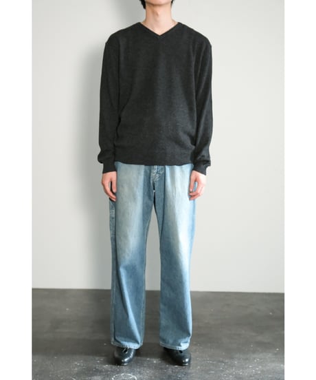 ENCOMING KNITTED V NECK JUMPER