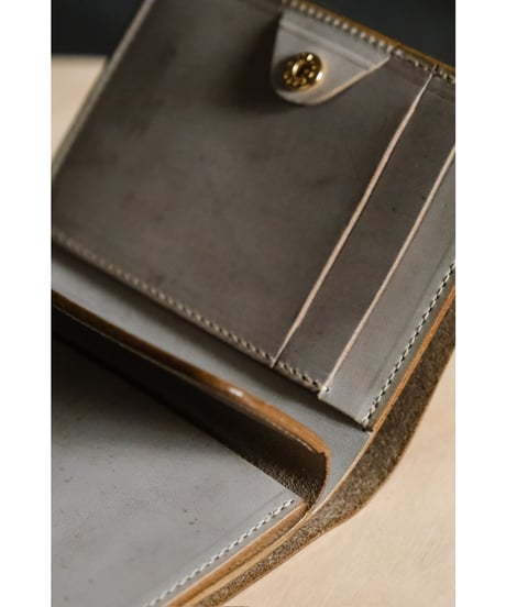 forme Post wallet