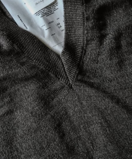 Olde H & Daughter LINEN / SILK PLAIN STITCH V NECK N/S