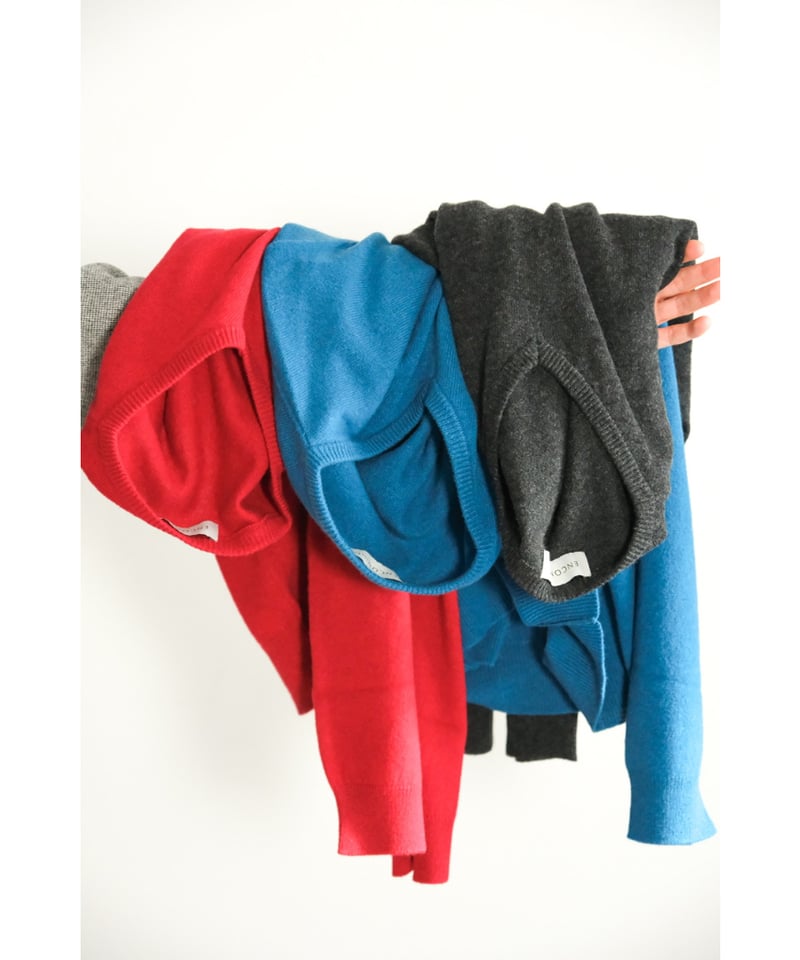 ENCOMING KNITTED V NECK JUMPER | MusterWerk Sud.