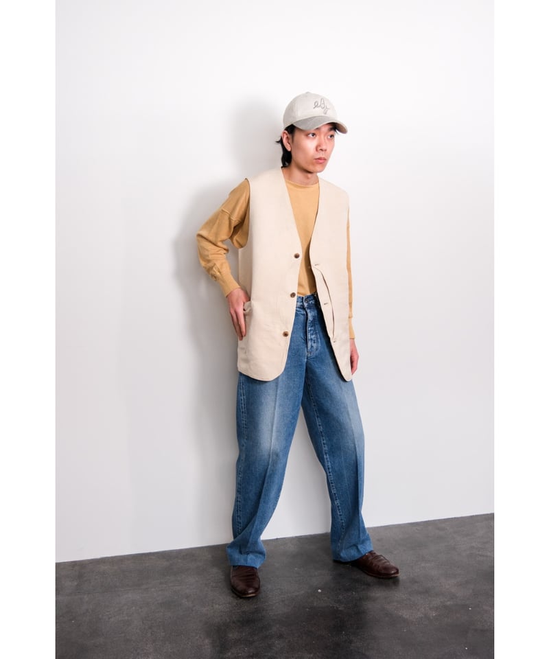 新品未使用】OHGA オーガ モケ 真新しい ベスト MOKE VEST ホワイト