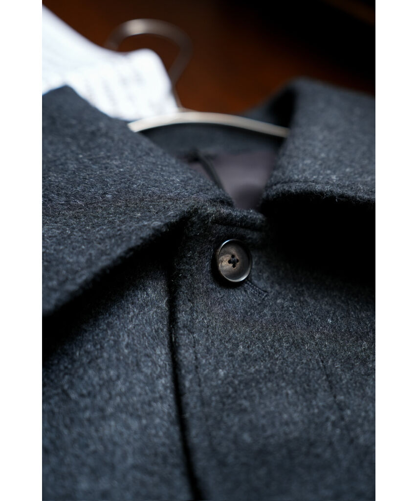 The CLASIK MAC COAT | MusterWerk Sud. The CLASIK MAC COAT | MusterWerk Sud.