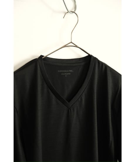 KANEMASA PHIL. "Exclusive" 36G Wool V Neck Tee