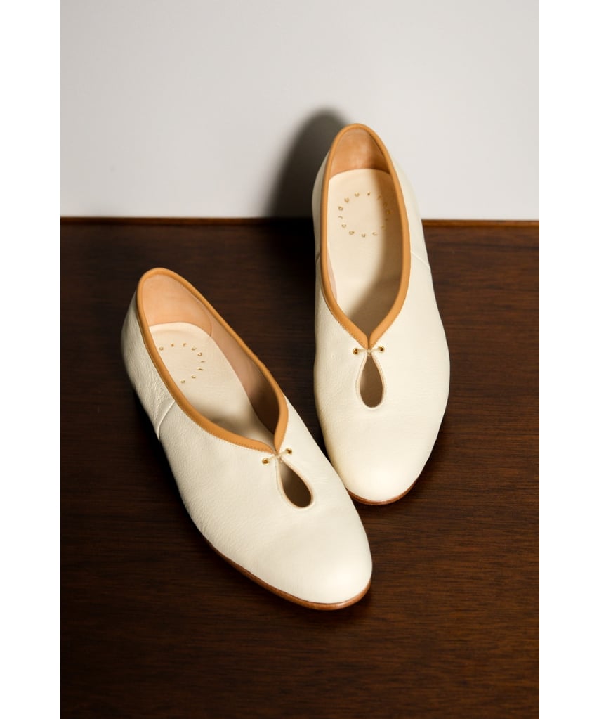 postproduction tear pumps 7 白 POST PRODUCTION】Tear Pumps GOAT WHITE
