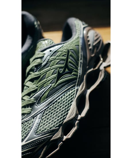 MIZUNO WAVE PROPHECY LS