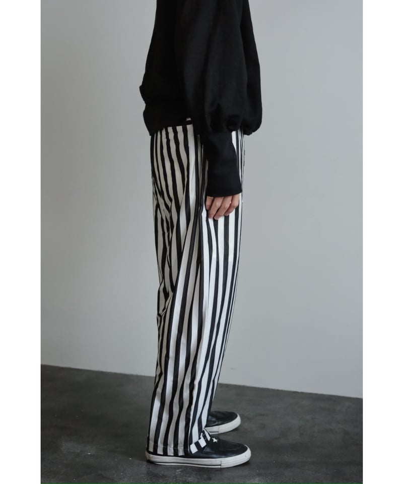 KANEMASA PHIL. 46G Easy Stripe Pants | MusterWe KANEMASA PHIL. 46G Easy Stripe Pants | MusterWe