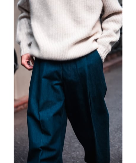 The CLASIK KUURA DENIM BACK BELT TROUSER