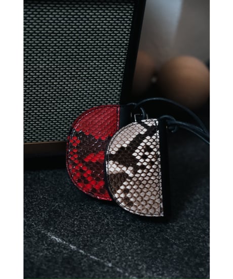 CCU "JUDE" KEY NECKLACE HOLDER