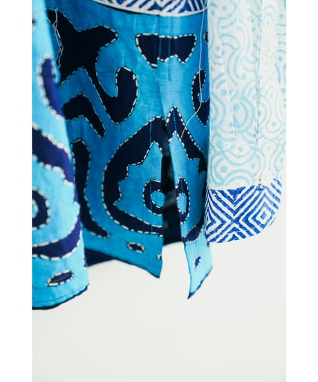 PERIOD FEATURES Block Print Long Shirts