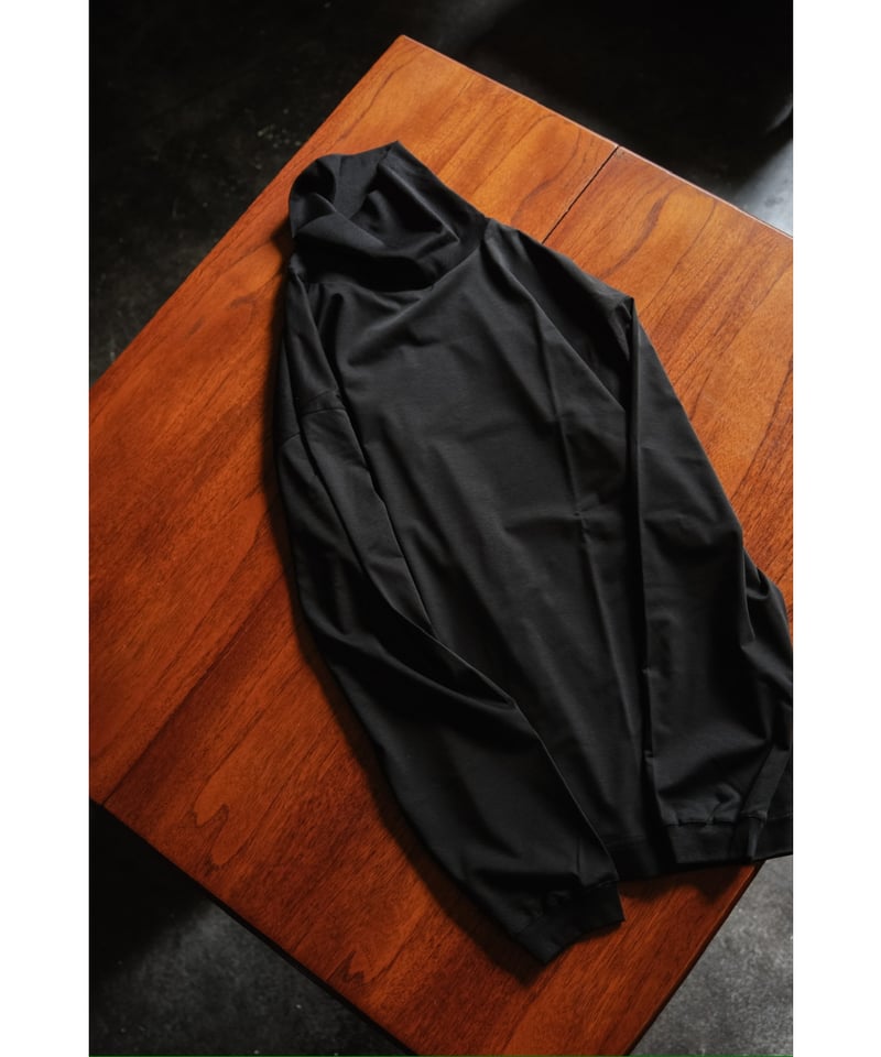 The CLASIK ROLL NECK | MusterWerk Sud. The CLASIK ROLL NECK | MusterWerk Sud.
