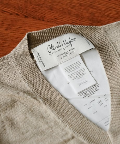 Olde H & Daughter LINEN / SILK PLAIN STITCH V NECK N/S