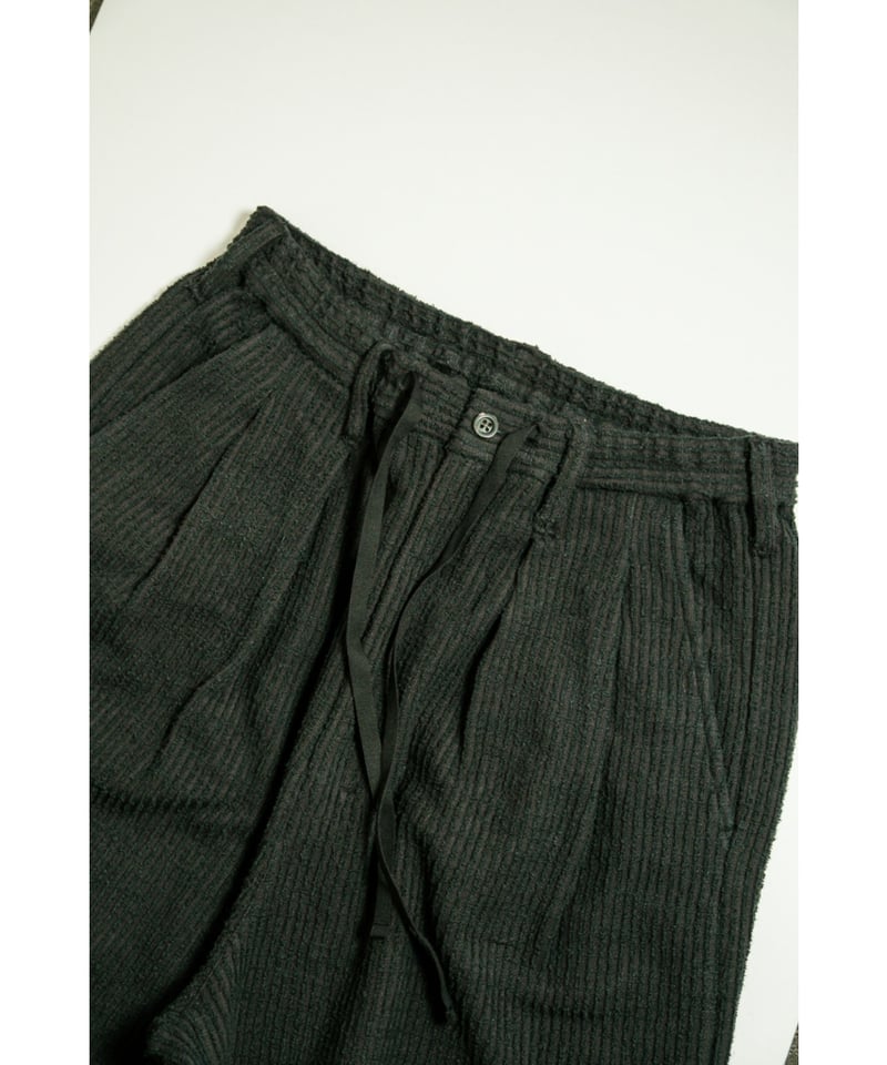 ANCELLM CUT STRIPE EASY SLACKS | MusterWerk Sud. ANCELLM CUT STRIPE EASY SLACKS | MusterWerk Sud.