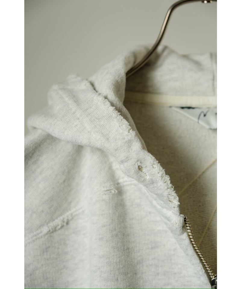 ANCELLM CRASH ZIP HOODIE | MusterWerk Sud. ANCELLM CRASH ZIP HOODIE | MusterWerk Sud.