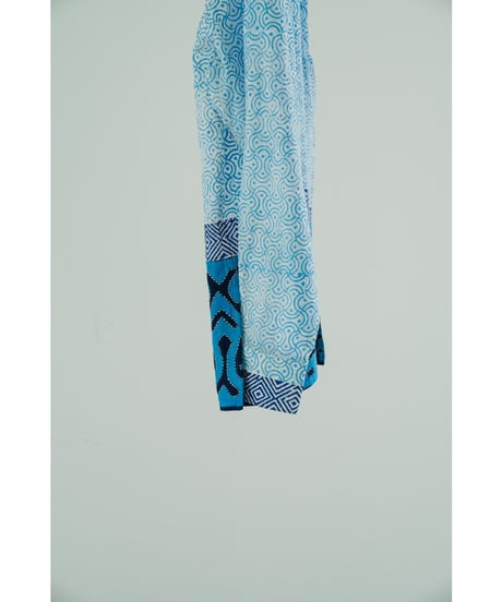 PERIOD FEATURES Block Print Long Shirts