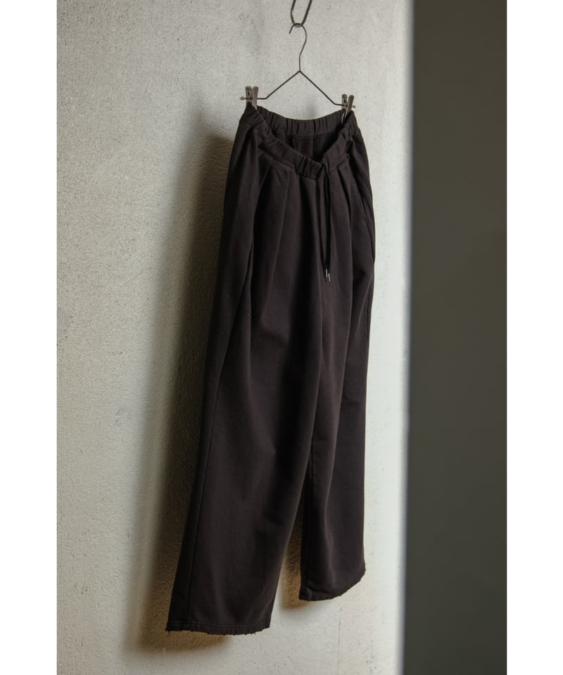 King Gnu 常田 着 ANCELLM TUCK SWEAT PANTS 1 King Gnu 常田 着 ANCELLM TUCK SWEAT PANTS 1