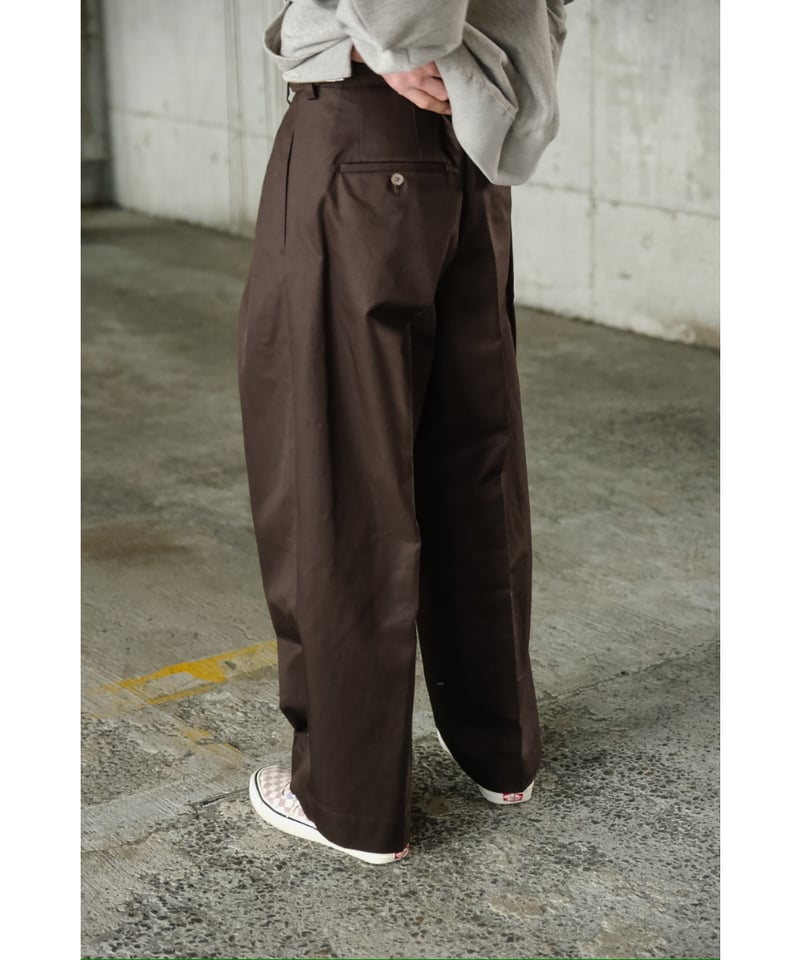 BISOWN COTTON GABA 2TUCK WIDE SLACKS | MusterWe