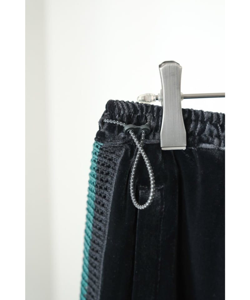 The DUFFER N NEPHEWS TRACK PANTS VELOURS | Must