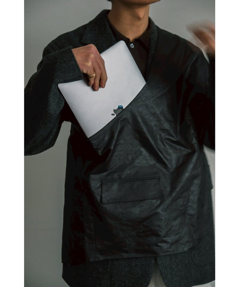 REVERBERATE BAG VEST | MusterWerk Sud.