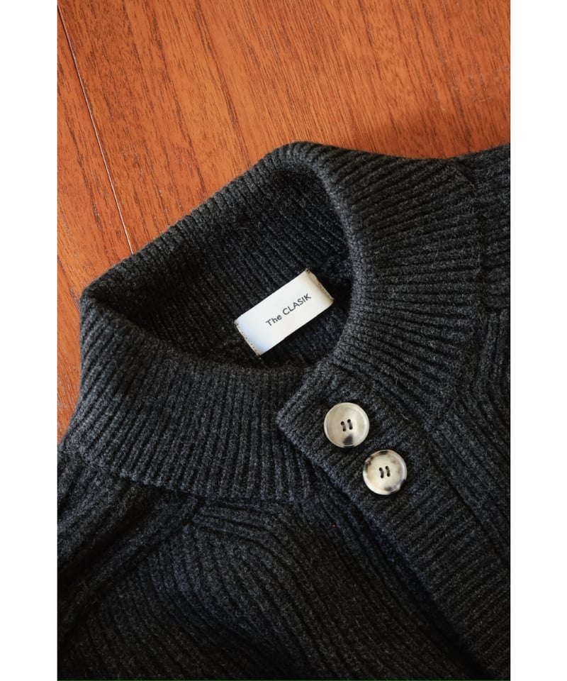The CLASIK SADDLE MOCK CARDIGAN | MusterWerk Sud. The CLASIK SADDLE MOCK CARDIGAN | MusterWerk Sud.