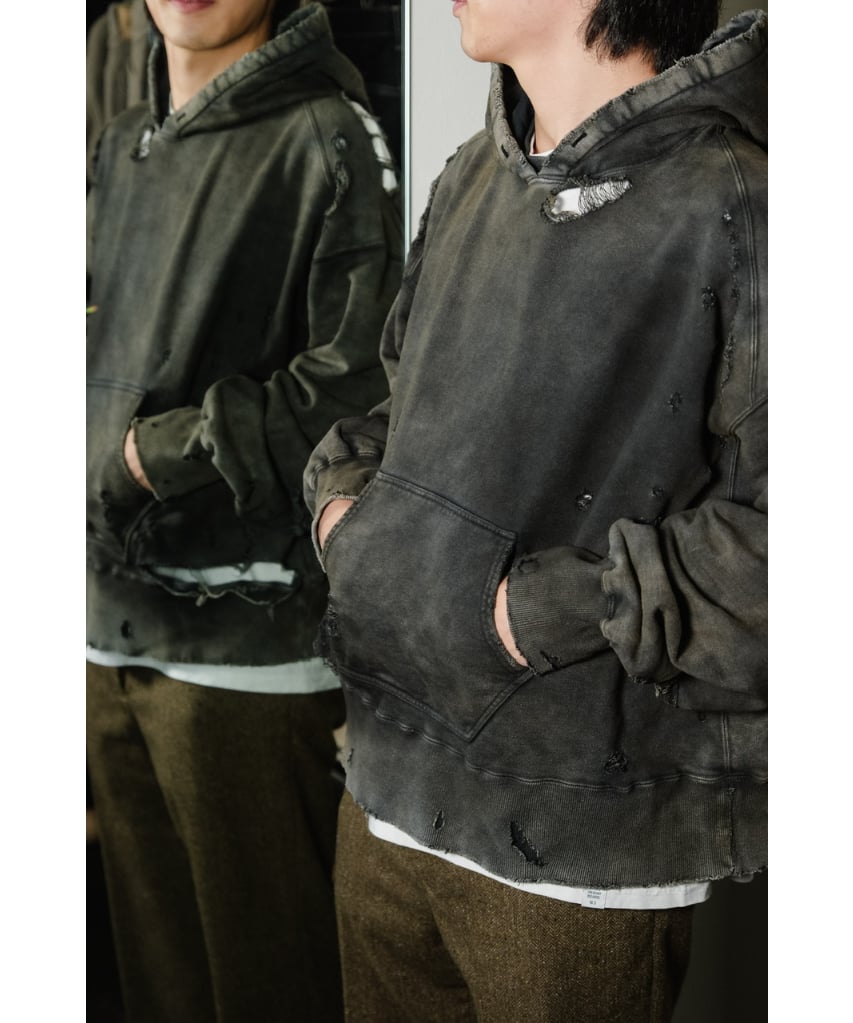 ANCELLM AGING CRASH HOODIE | MusterWerk Sud. ANCELLM AGING CRASH HOODIE | MusterWerk Sud.