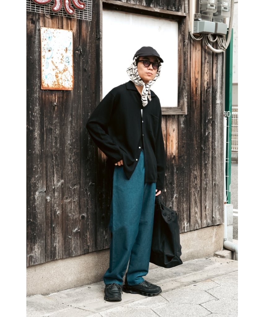 The CLASIK KUURA DENIM BACK BELT 5 POCKET TROUS The CLASIK KUURA DENIM BACK BELT 5 POCKET TROUS