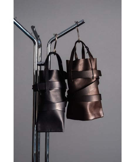 POSTELEGANT Cow Leather Belted Bag SA
