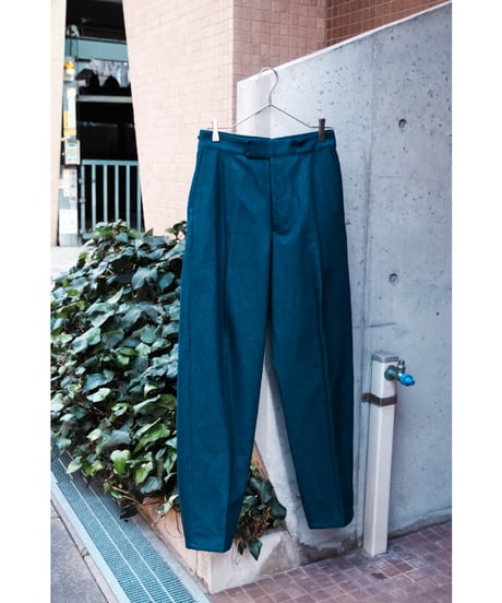 The CLASIK KUURA DENIM BACK BELT TROUSER