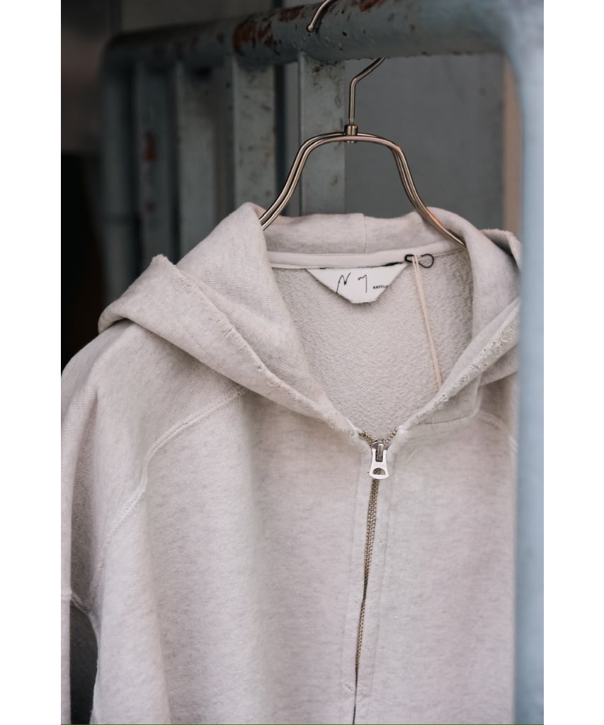ANCELLM CRASH ZIP HOODIE | MusterWerk Sud. ANCELLM CRASH ZIP HOODIE | MusterWerk Sud.