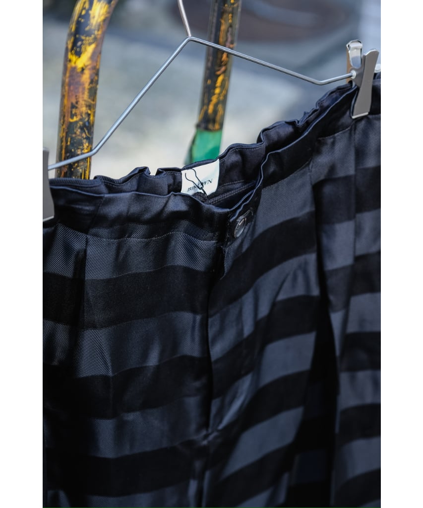 BISOWN SILK BORDER SUPER WIDE PANTS | MusterWer