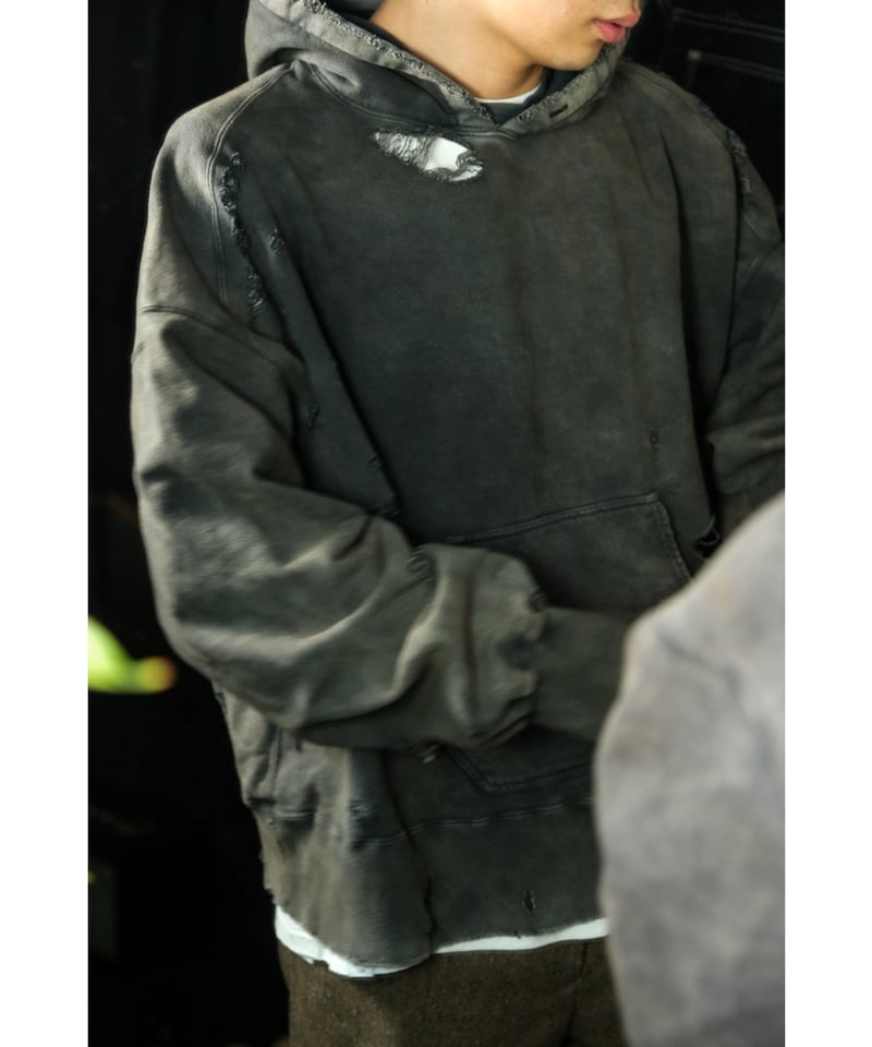 ANCELLM AGING CRASH HOODIE | MusterWerk Sud. ANCELLM AGING CRASH HOODIE | MusterWerk Sud.