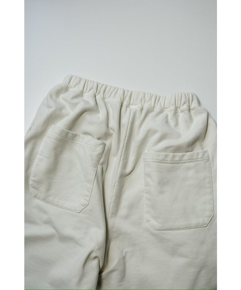 ANCELLM TUCK SWEAT SHORTS | MusterWerk Sud.