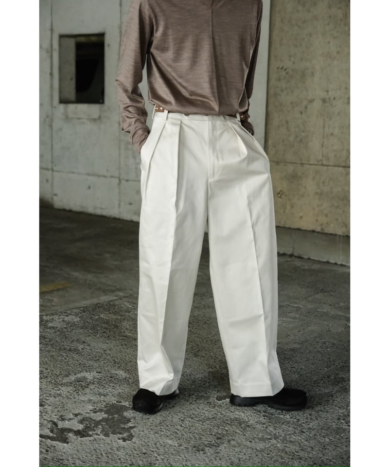 BISOWN COTTON GABA 2TUCK WIDE SLACKS | MusterWe