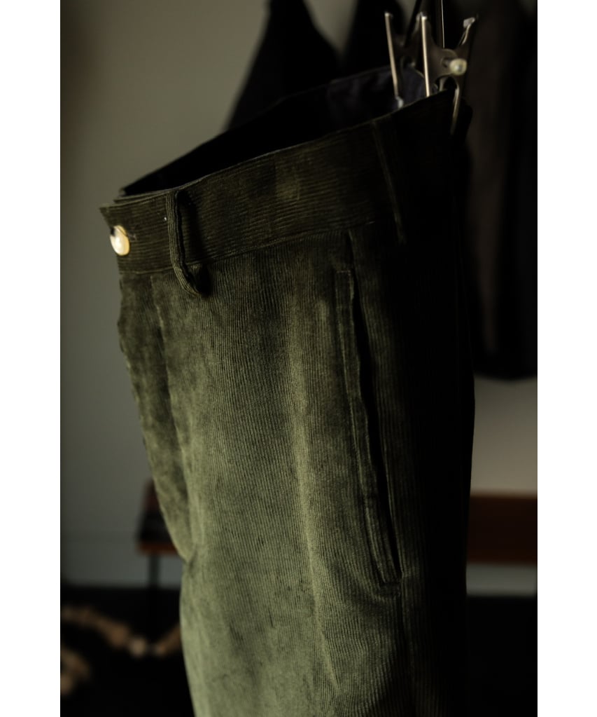 The CLASIK STRAIGHT TROUSER | MusterWerk Sud. The CLASIK STRAIGHT TROUSER | MusterWerk Sud.