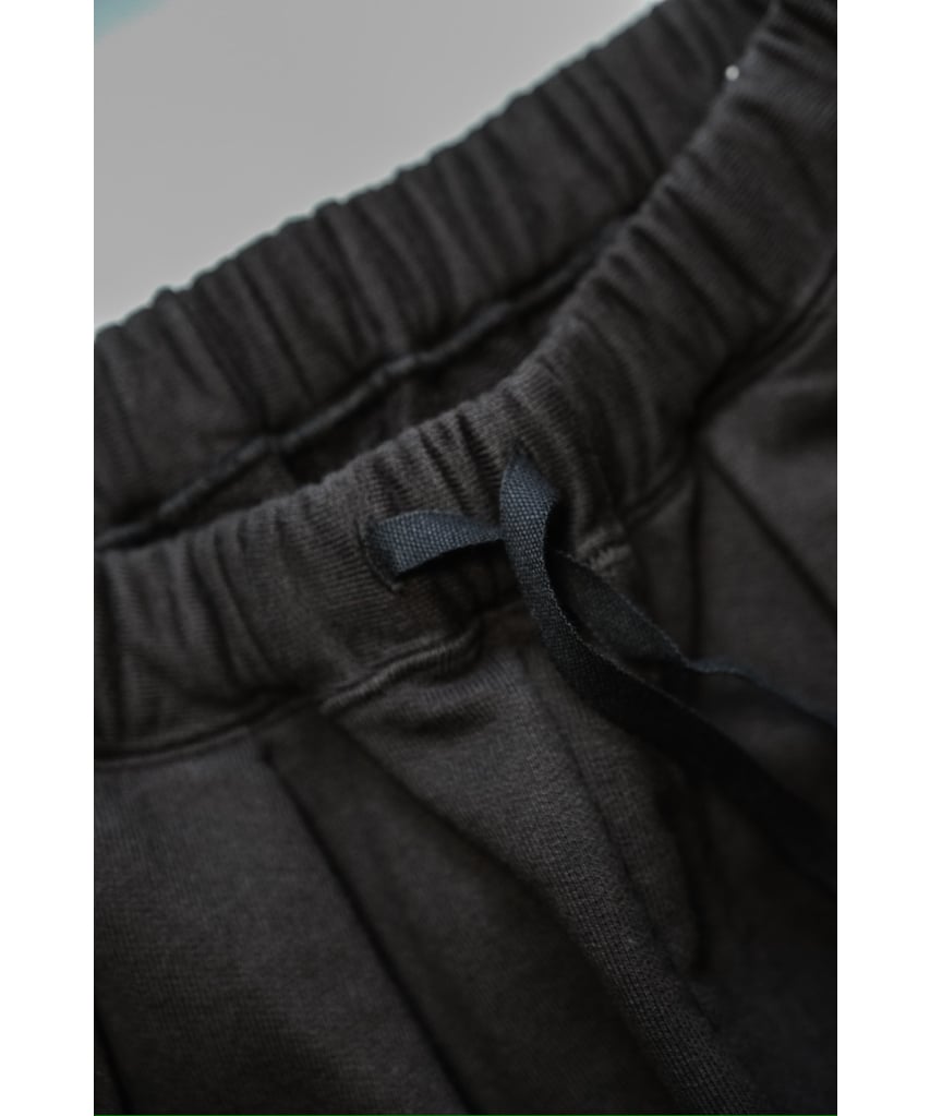 ANCELLM TUCK SWEAT SHORTS | MusterWerk Sud.