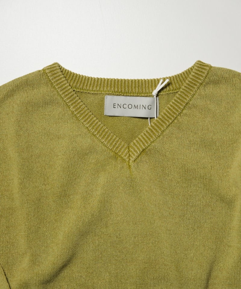 【ENCOMING】KNITTED V NECK JUMPER ENCOMING KNITTED V NECK JUMPER | MusterWerk Sud.