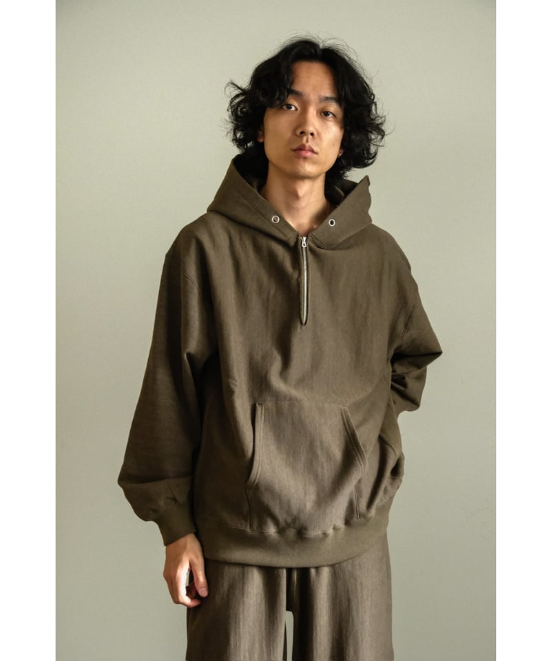 トップス ulterior FADED SILKY HALF ZIP HOODIE fit=scale-down,w=1200