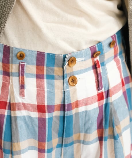 Gurank Plaid shorts