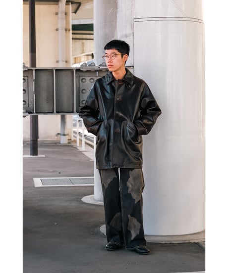 ENCOMING BACK PLEATED BLOUSON
