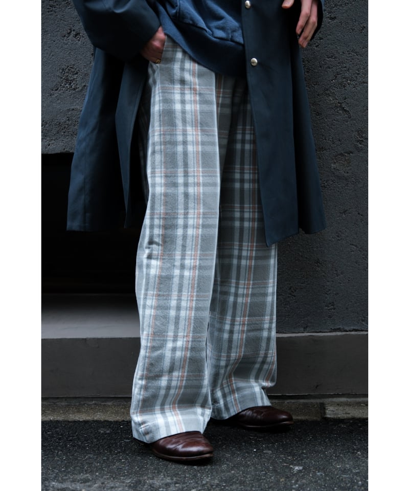 m's braque ONE-IN TUCK BLEACHED WIDE PANTS | Mu m's braque ONE-IN TUCK BLEACHED WIDE PANTS | Mu