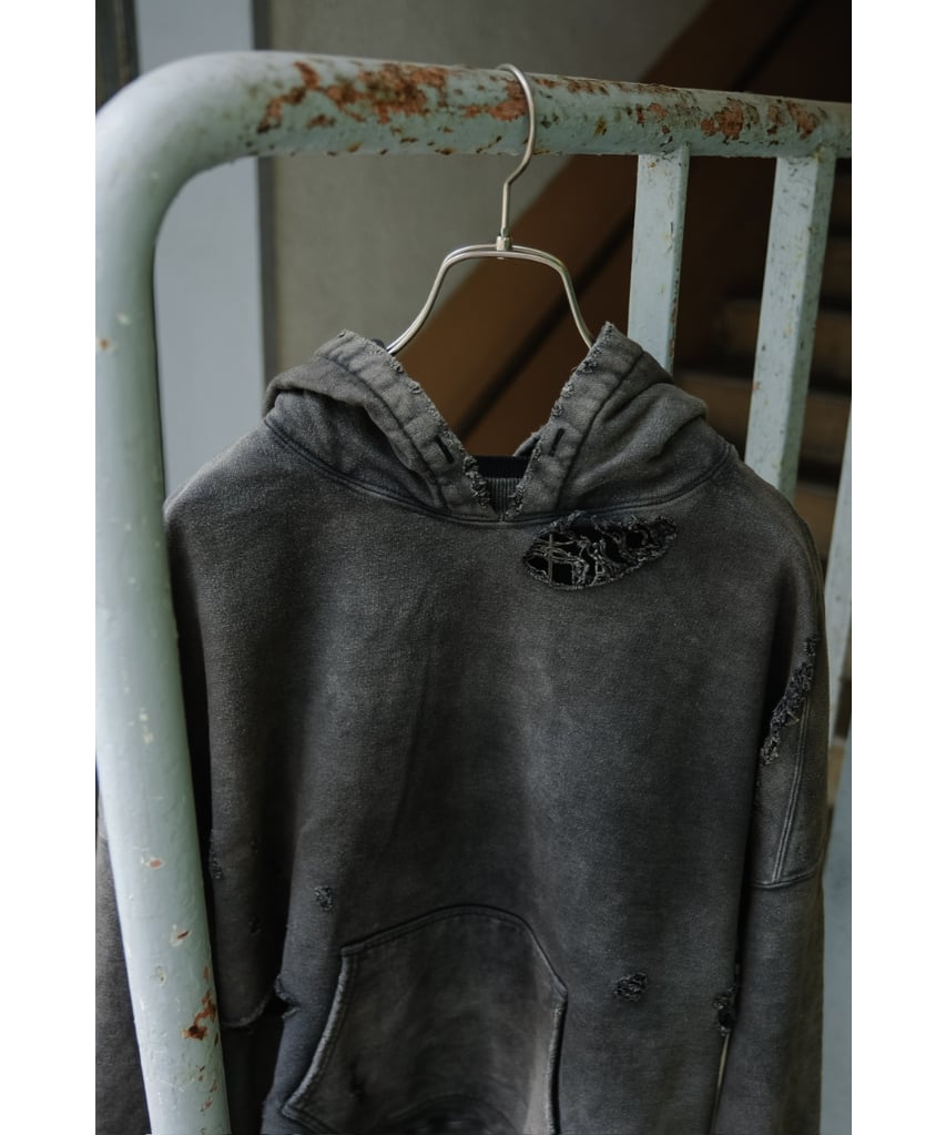 ANCELLM AGING CRASH HOODIE | MusterWerk Sud. ANCELLM AGING CRASH HOODIE | MusterWerk Sud.