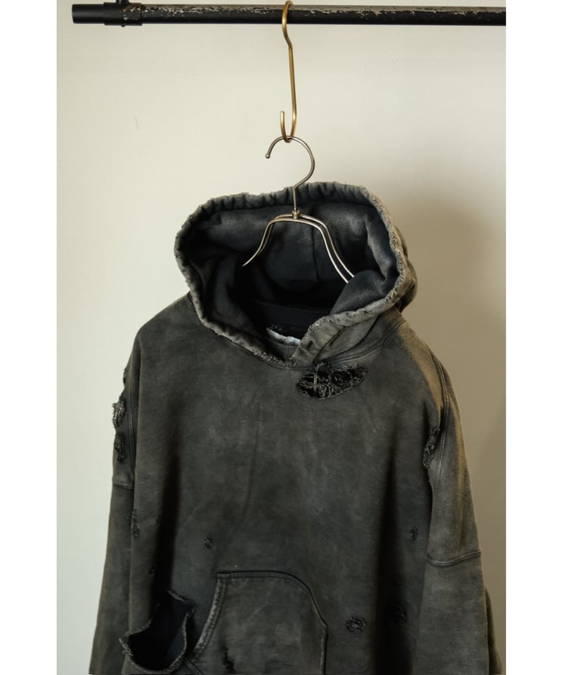 ANCELLM AGING CRASH HOODIE | MusterWerk Sud. ANCELLM AGING CRASH HOODIE | MusterWerk Sud.