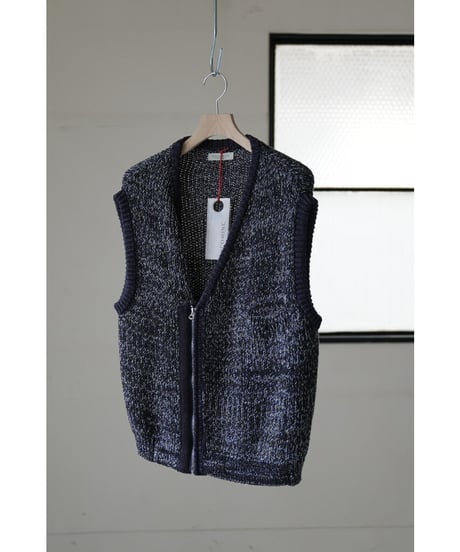 ENCOMING KNITTED ASYMMETRIC VEST
